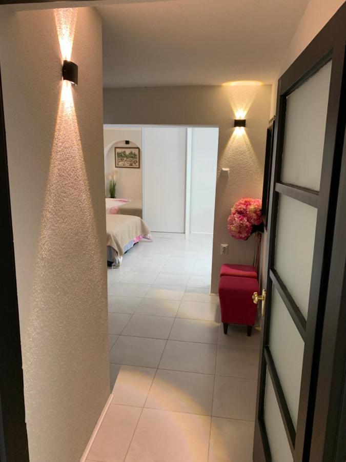 Apartment Urban Oasis ツリクヴェニツァ エクステリア 写真