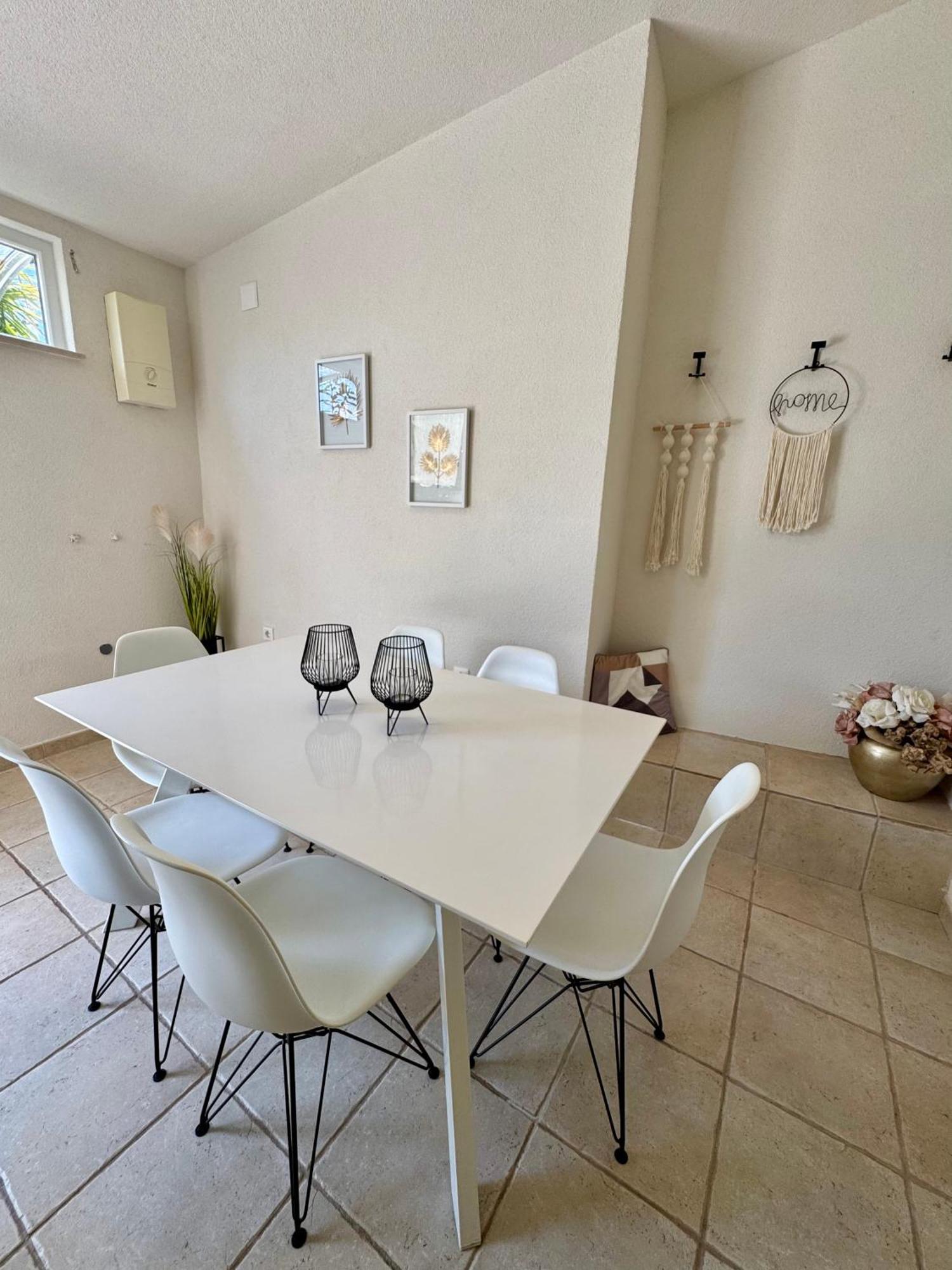 Apartment Urban Oasis ツリクヴェニツァ エクステリア 写真